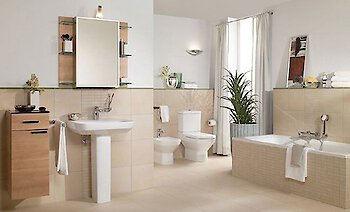 Bad-Kombination mit Duschkabine